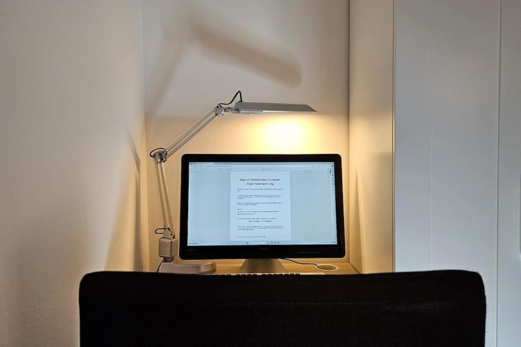 Stadt-Ferienwohnung Mit 55 M² Fuer 2 Erw. Personen Und Kind Bis 3 Jahren 바트라우터베르크 외부 사진